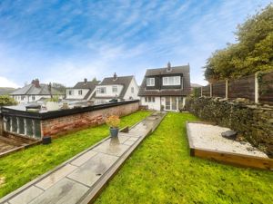 Rear- click for photo gallery